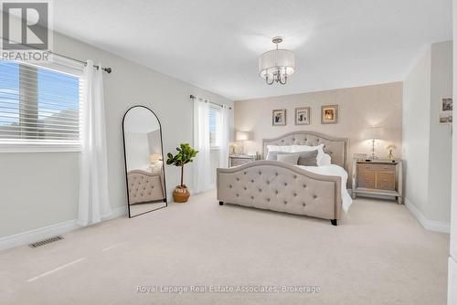 17 Mitchell Crescent, Mono, ON - Indoor
