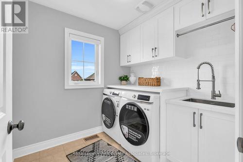 17 Mitchell Crescent, Mono, ON - Indoor Photo Showing Bathroom