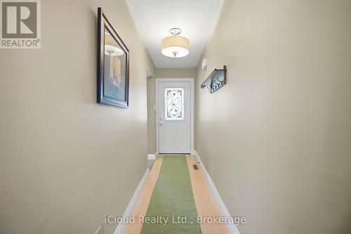 8 Lindridge Avenue, Brampton, ON 