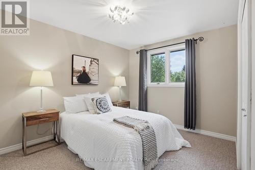 28 Bathgate Drive, Guelph, ON 