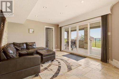 15 Mcwilliams Court, Cambridge, ON 