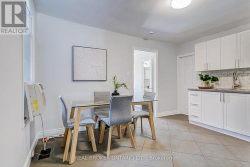 127 Barnesdale Avenue N, Hamilton, ON 