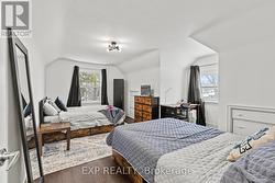 Bedroom 3 - 