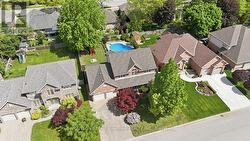 110 GREEN HEDGE LANE  London North (North O), ON N6H 5A7