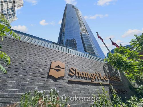 5003 - 180 University Avenue, Toronto, ON 