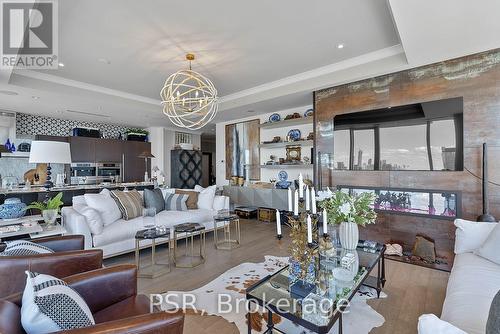 5003 - 180 University Avenue, Toronto, ON 