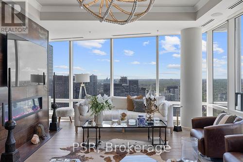 5003 - 180 University Avenue, Toronto, ON 