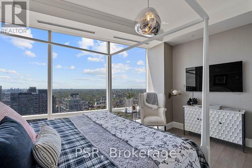 5003 - 180 University Avenue, Toronto, ON 