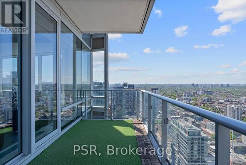 5003 - 180 University Avenue, Toronto, ON 