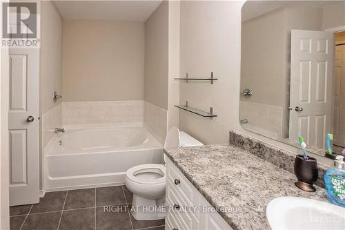 106 Windswept Private, Ottawa, ON 