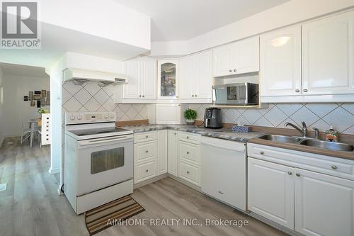 49 Bellefontaine Street, Toronto, ON 