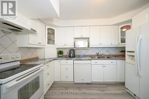 49 Bellefontaine Street, Toronto, ON 