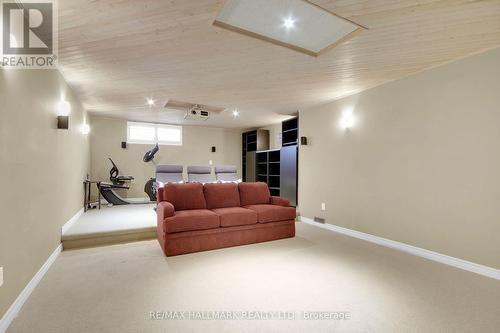 5 Dolomite Street, Ottawa, ON 