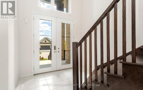 10 Mcgovern Lane, Brant, ON 