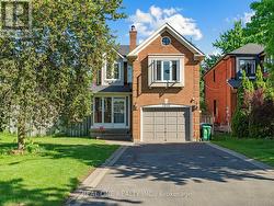 5849 CHORLEY PLACE  Mississauga, ON L5M 5L7