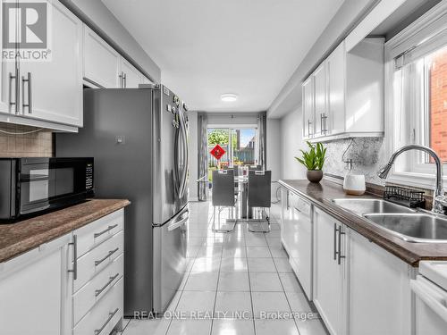 5849 Chorley Place, Mississauga, ON 