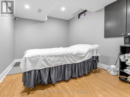 5849 Chorley Place, Mississauga, ON 