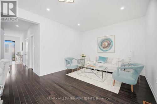356 Rannie Road, Newmarket, ON 