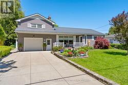 44 CHANTLER ROAD Welland (West Welland), ON L3C 4M5