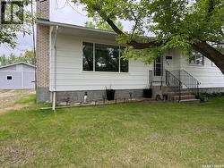 709 Broadway STREET Foam Lake, SK S0A 1A0