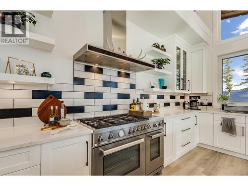 7235 Dunwaters Road, Kelowna, BC 