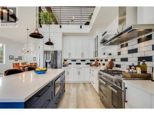 7235 Dunwaters Road, Kelowna, BC 