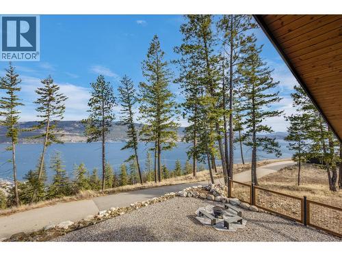 7235 Dunwaters Road, Kelowna, BC 