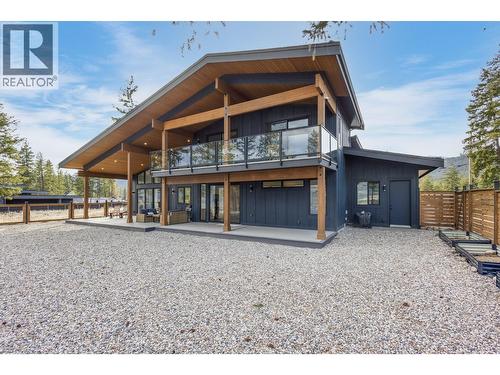 7235 Dunwaters Road, Kelowna, BC 