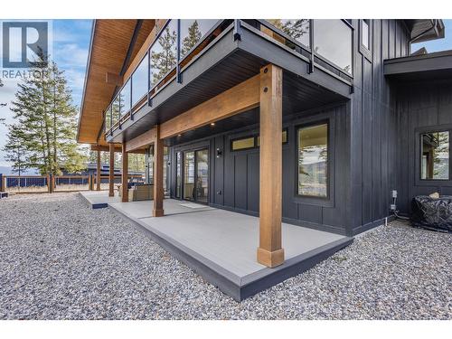 7235 Dunwaters Road, Kelowna, BC 