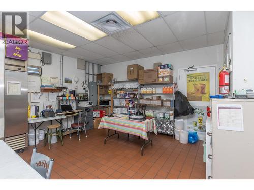 160 Trans Canada Highway Ne Unit# D, Salmon Arm, BC 