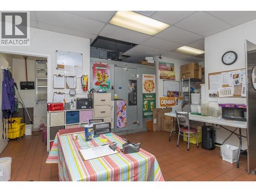 160 Trans Canada Highway Ne Unit# D, Salmon Arm, BC 