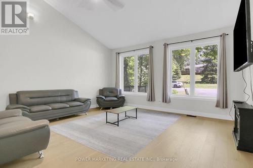 1312 Bayview Drive, Ottawa, ON 