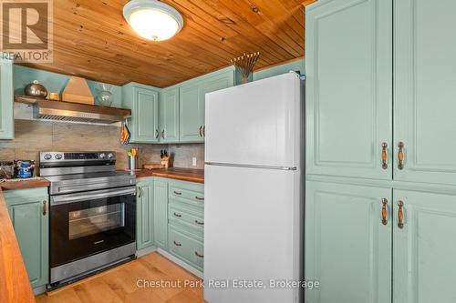 1190 Hekkla Road, Muskoka Lakes (Cardwell), ON 