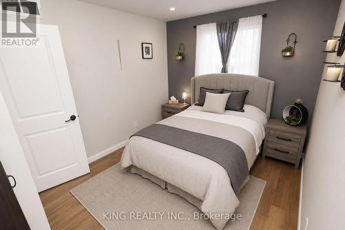 2613 Carissa Avenue, Windsor, ON 