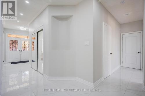 17 Latania Boulevard, Brampton, ON 