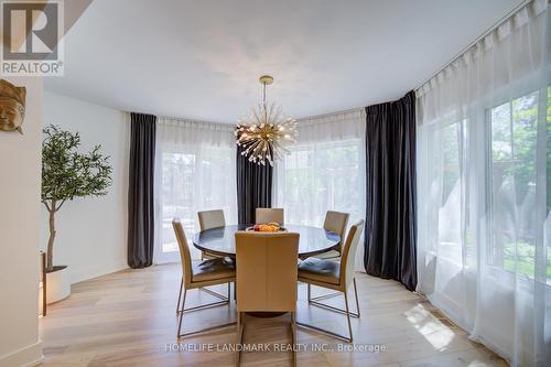 1360 Old English Lane, Oakville, ON 