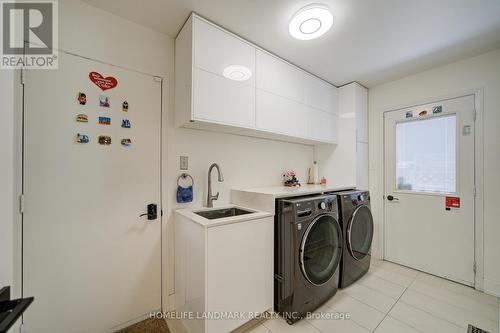 1360 Old English Lane, Oakville, ON 