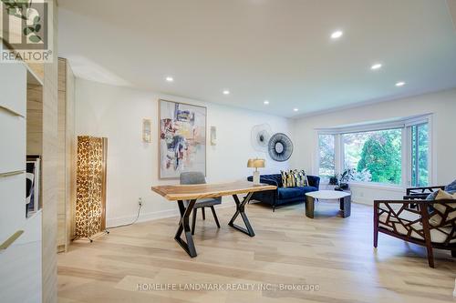 1360 Old English Lane, Oakville, ON 