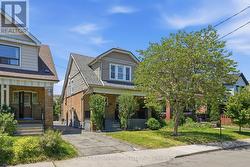 170 KENSINGTON AVENUE S  Hamilton, ON L8M 3H5