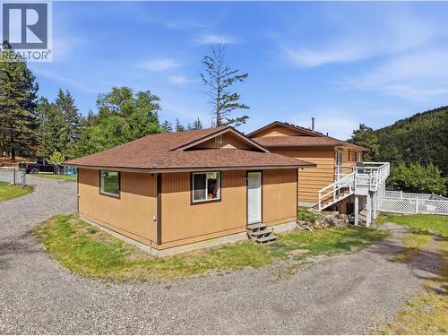 Virtually Decluttered - 2015 Pratt Road, Kamloops, BC 