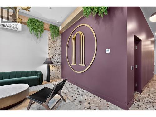 Stylish building lobby - 620 Coronation Avenue Unit# 211, Kelowna, BC 