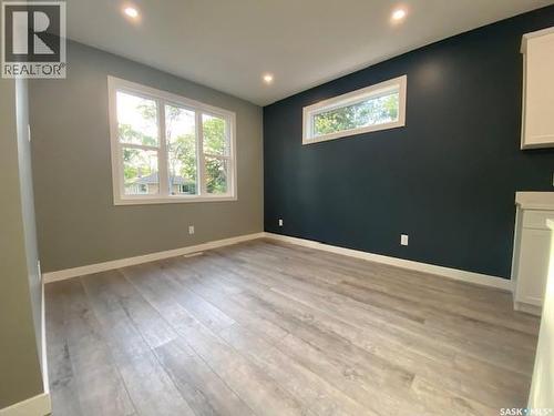 3067 Elphinstone Street, Regina, SK 