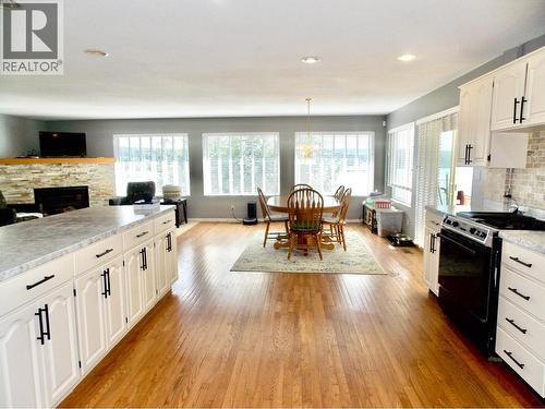 4126 Mckinley Drive, Lac La Hache, BC 