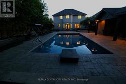 1027 MANCHESTER ROAD  London North (North L), ON N6H 5J1