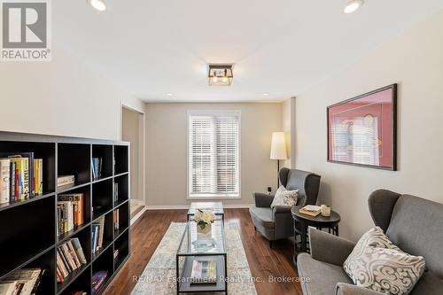449 Roymor Crescent, Hamilton (Ancaster), ON 