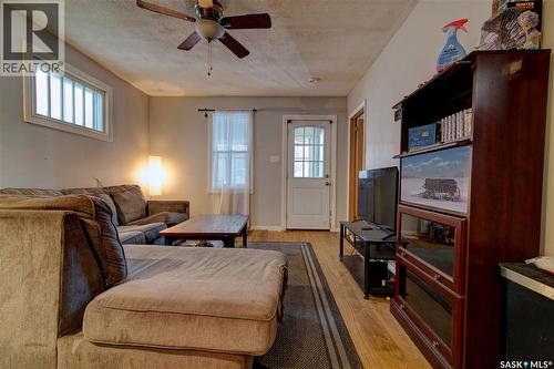 1035 Wallace Street, Regina, SK - Indoor Photo Showing Other Room