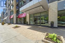 110 - 101 RICHMOND ROAD  Ottawa, ON K1Z 0A6