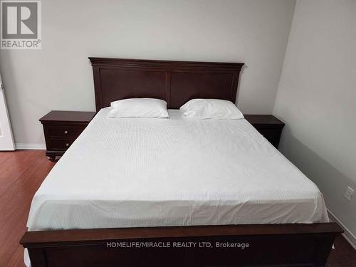 26 Blueberry Drive, Hamilton, ON 