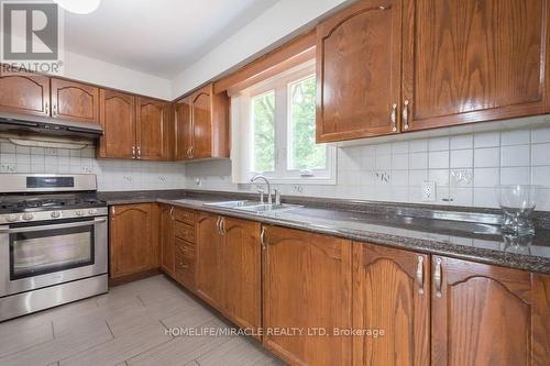 26 Blueberry Drive, Hamilton, ON 