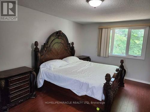 26 Blueberry Drive, Hamilton, ON 